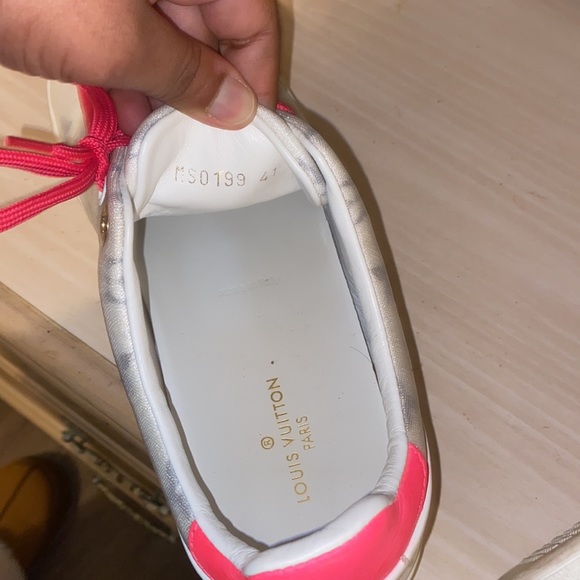 Louis Vuitton FrontRow women’s sneakers (Lightly Worn) - Picture 4 of 5